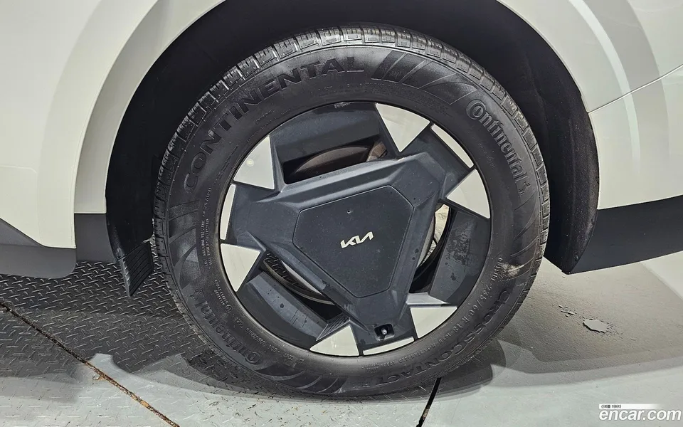 Kia Carnival HEV 9 2025 — thumbnail 2