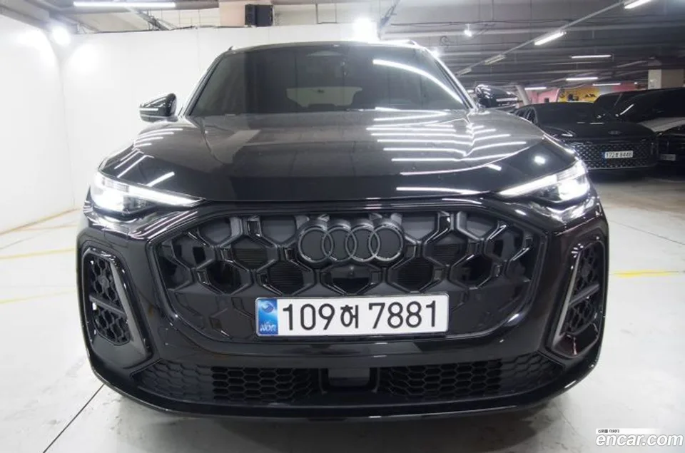 Audi Q5 (80A) 45 TFSI S Line 2025 — photo 1, buy with delivery to Moscow