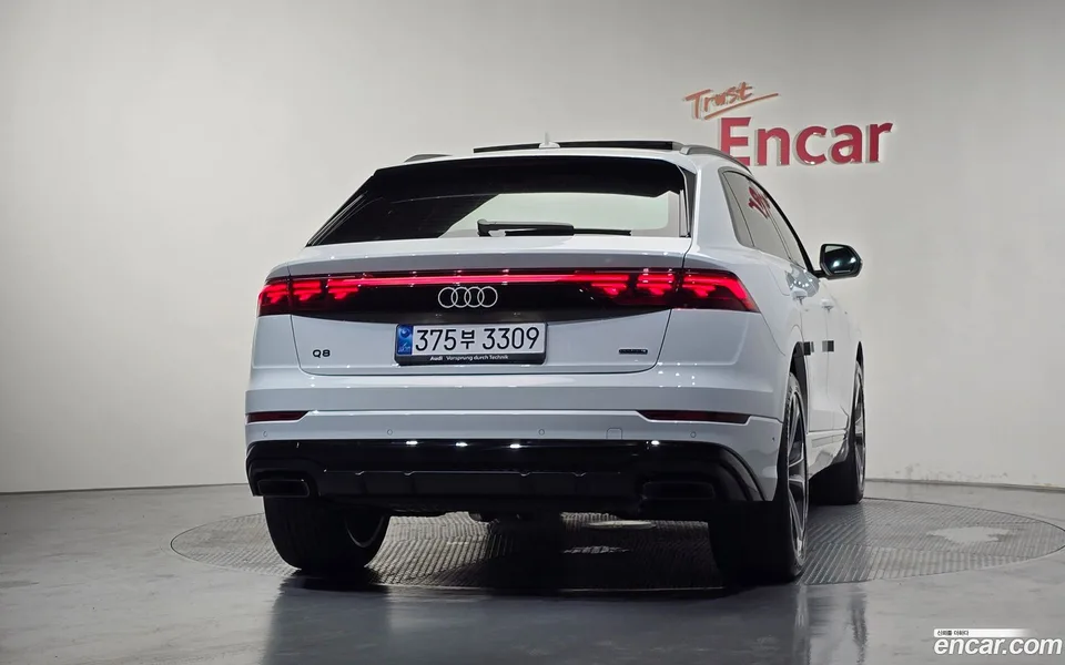Audi Q8 (4M) 55 TFSI 2026 — thumbnail 4