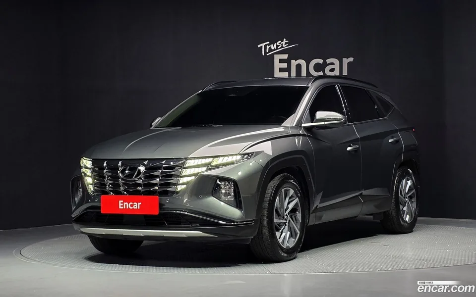 Hyundai Tucson Hybrid 2WD 2023 — photo 1, buy with delivery to Moscow