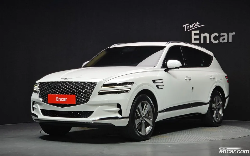 Genesis GV80 2.5T AWD 2022 — photo 1, buy with delivery to Moscow