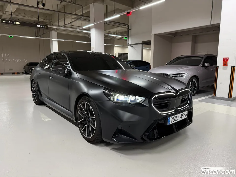 BMW M5 M5 2025 — photo 1, buy with delivery to Moscow
