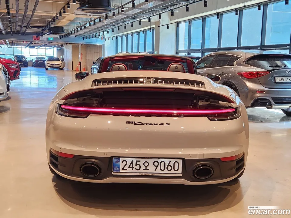 Porsche 911 (992) 4S 2024 — thumbnail 4