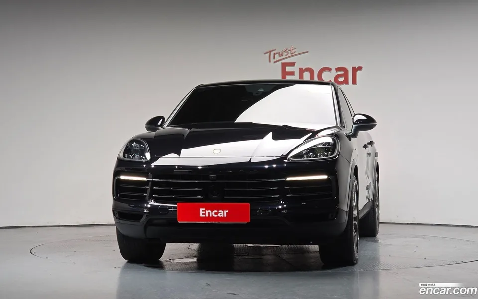 Porsche Cayenne 3.0 2022 — thumbnail 3