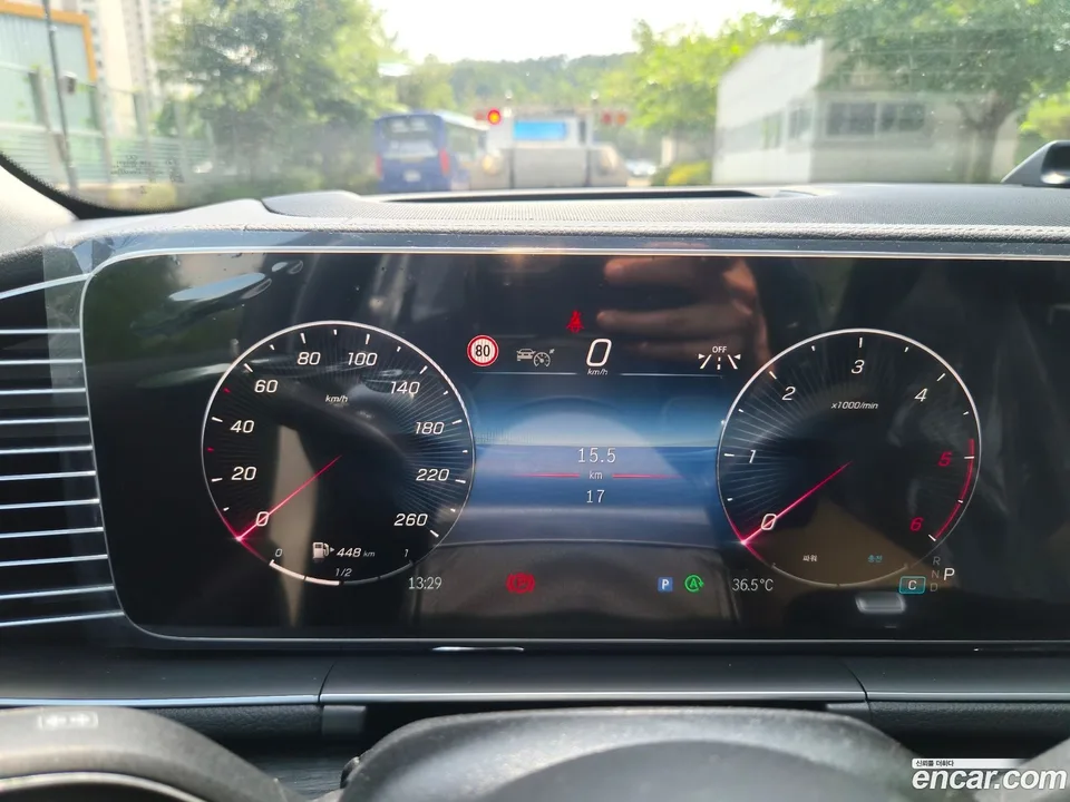 Mercedes-Benz GLE-Class GLE300d 4MATIC 2026 — thumbnail 2