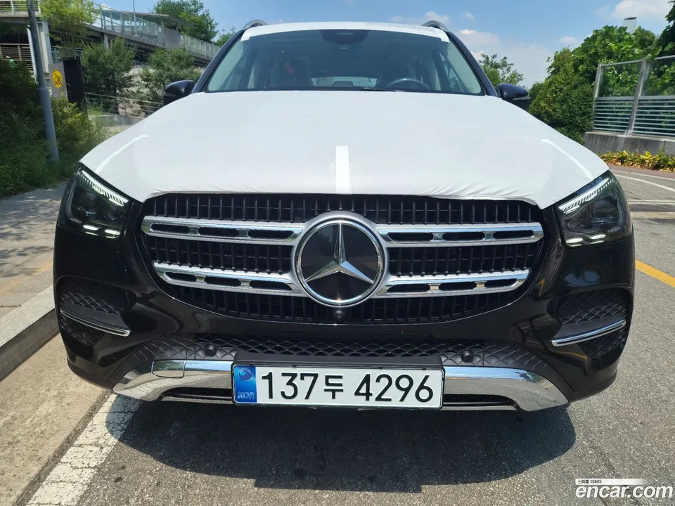 Mercedes-Benz GLE-Class GLE300d 4MATIC 2026 — photo 1, buy with delivery to Moscow