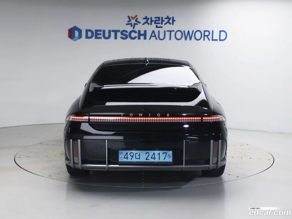 Hyundai Ioniq 6 2023 — thumbnail 2