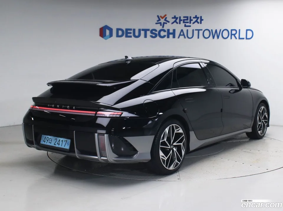 Hyundai Ioniq 6 2023 — thumbnail 3