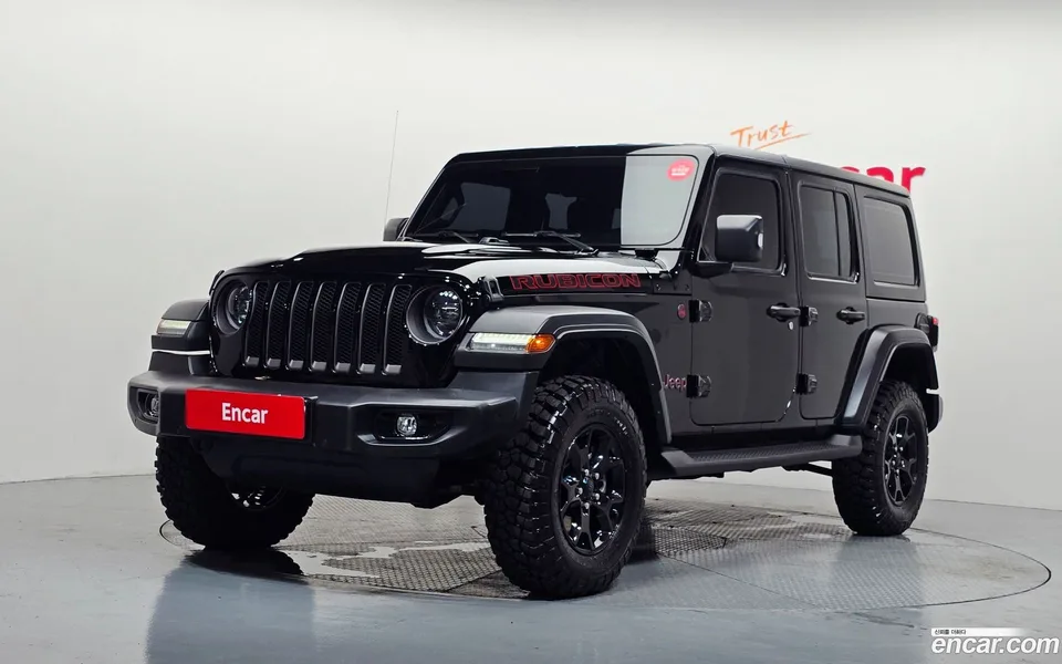 Jeep Wrangler 2.0 4 2023 — photo 1, buy with delivery to Moscow