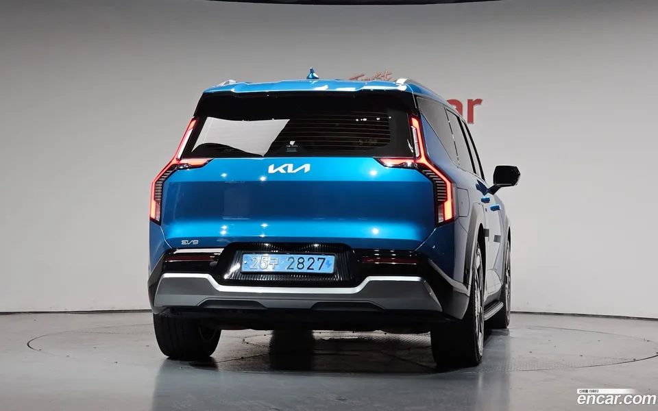 Kia EV9 4WD 2023 — миниатюра 4
