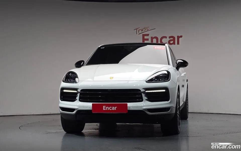 Porsche Cayenne 3.0 2022 — thumbnail 3