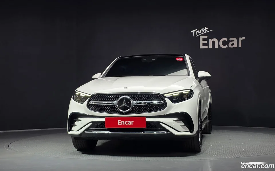 Mercedes-Benz GLC-Class GLC300 4MATIC 2024 — thumbnail 3
