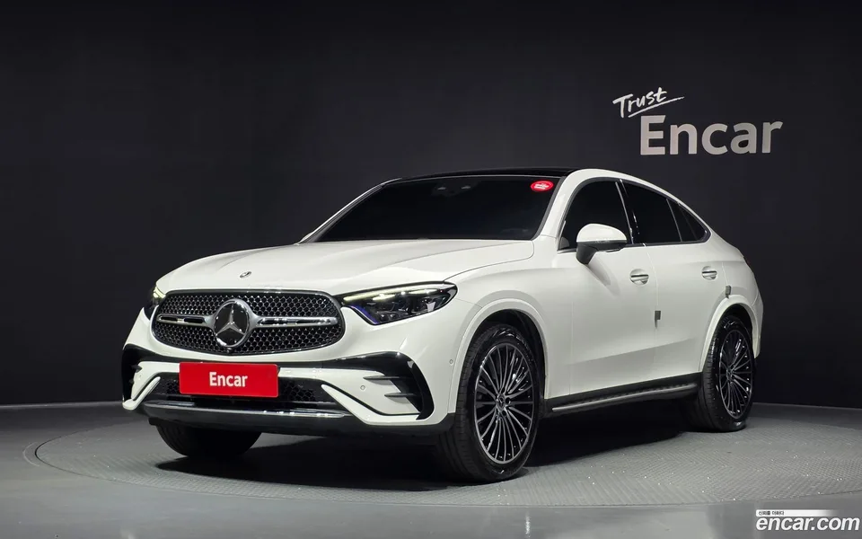 Mercedes-Benz GLC-Class GLC300 4MATIC 2024 — photo 1, buy with delivery to Moscow