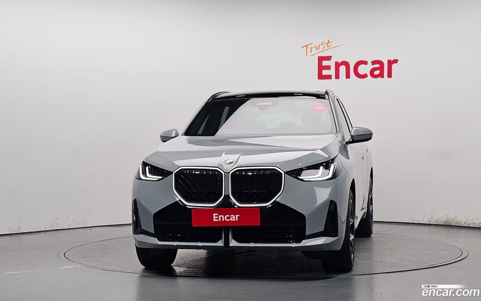BMW X3 xDrive 20 M 2025 — thumbnail 3