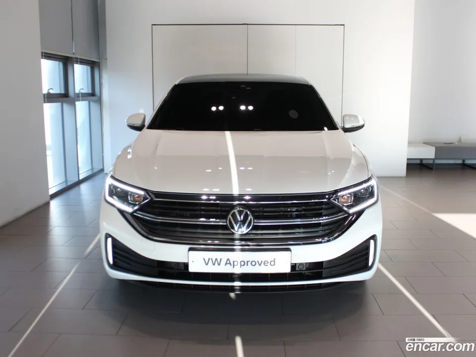 Volkswagen Jetta 1.5 TSI 2023 — thumbnail 3