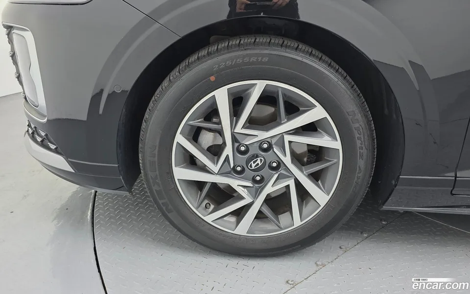 Hyundai Grandeur 2.5 2WD 2023 — thumbnail 2
