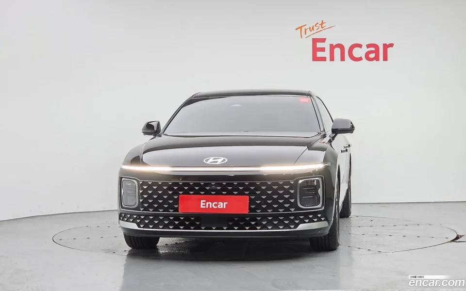 Hyundai Grandeur 2.5 2WD 2023 — thumbnail 3
