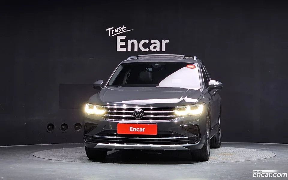 Volkswagen Tiguan 2.0 TDI 2023 — миниатюра 3