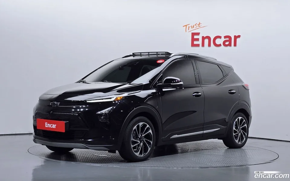 Chevrolet Bolt EUV 2022 — photo 1, buy with delivery to Moscow