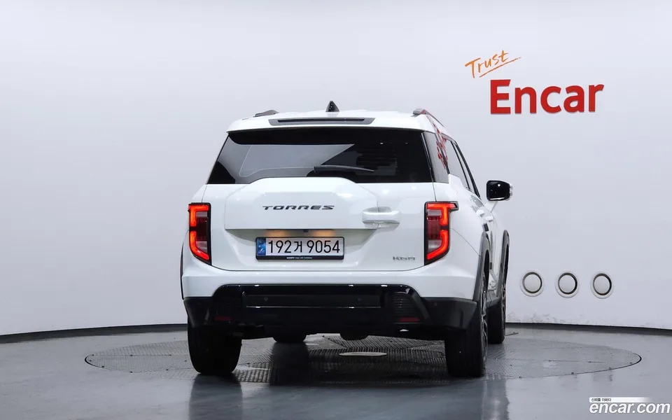 KG Mobility Torres 1.5 2WD 2025 — thumbnail 4