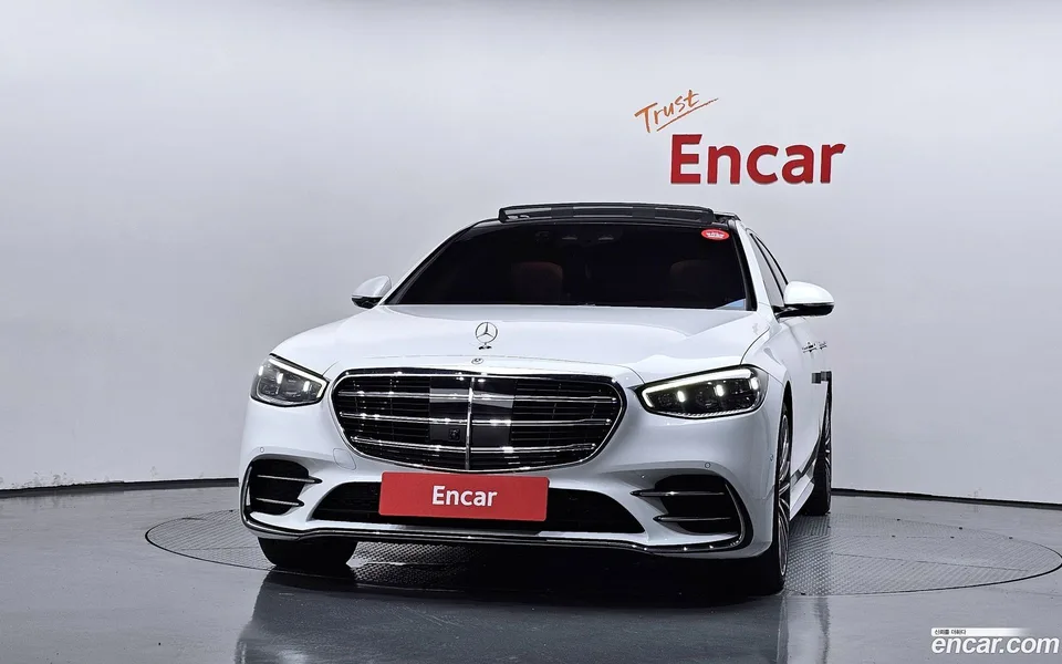 Mercedes-Benz S-Class S500L 4MATIC 2024 — thumbnail 3