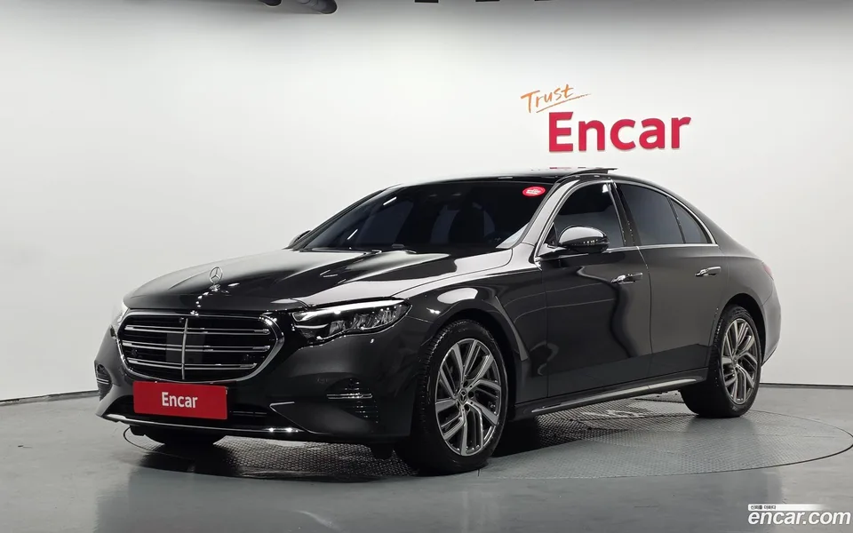Mercedes-Benz E-Class E220d 4MATIC 2024 — photo 1, buy with delivery to Moscow