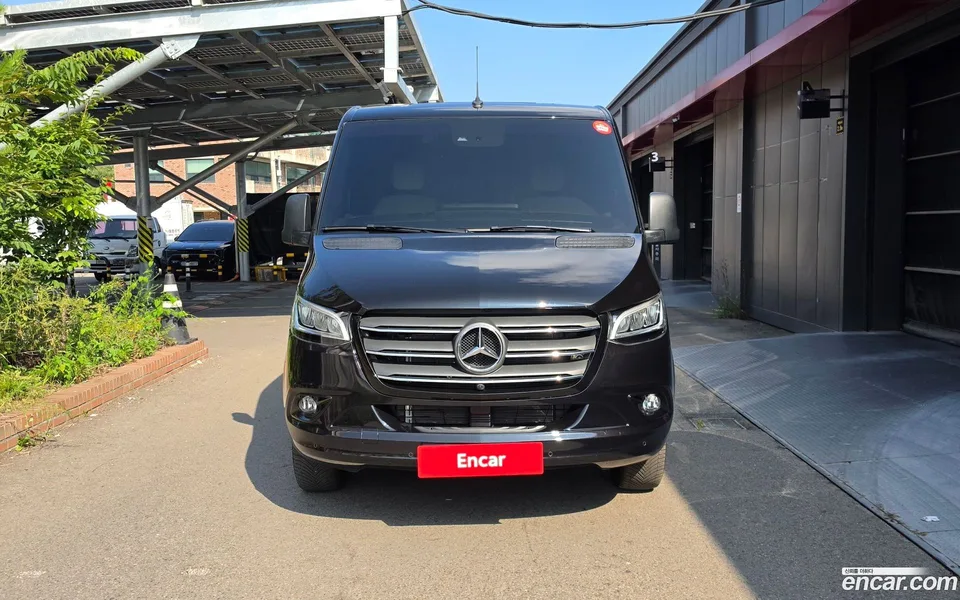 Mercedes-Benz Sprinter 2.0 2023 — thumbnail 3