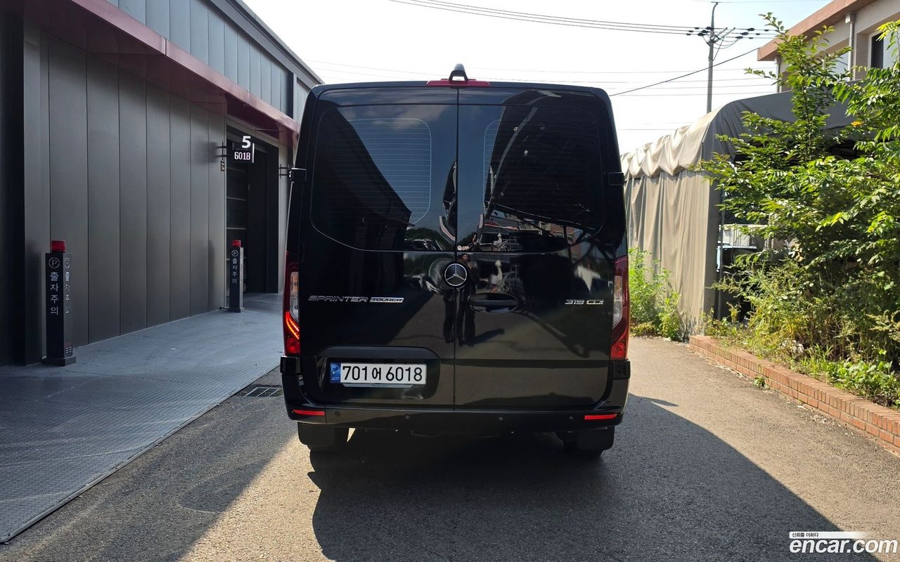 Mercedes-Benz Sprinter 2023 — 4