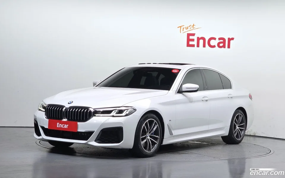 BMW 5 Series 523d M 2023 — photo 1, buy with delivery to Moscow