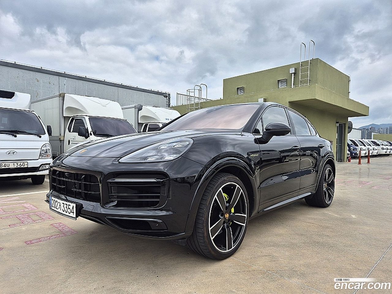 Porsche Cayenne 2023 — 4