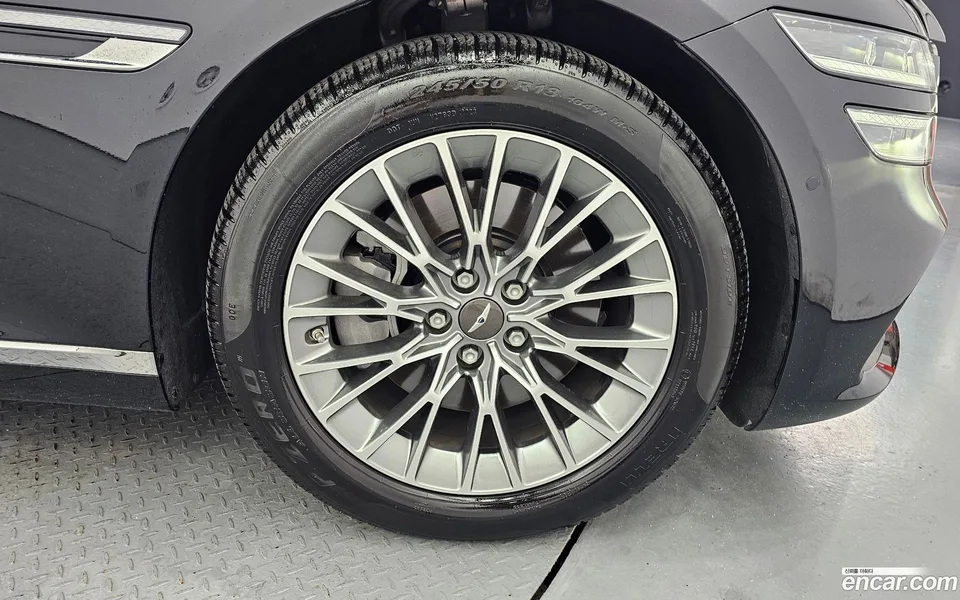 Genesis G80 2.5 AWD 2023 — thumbnail 2