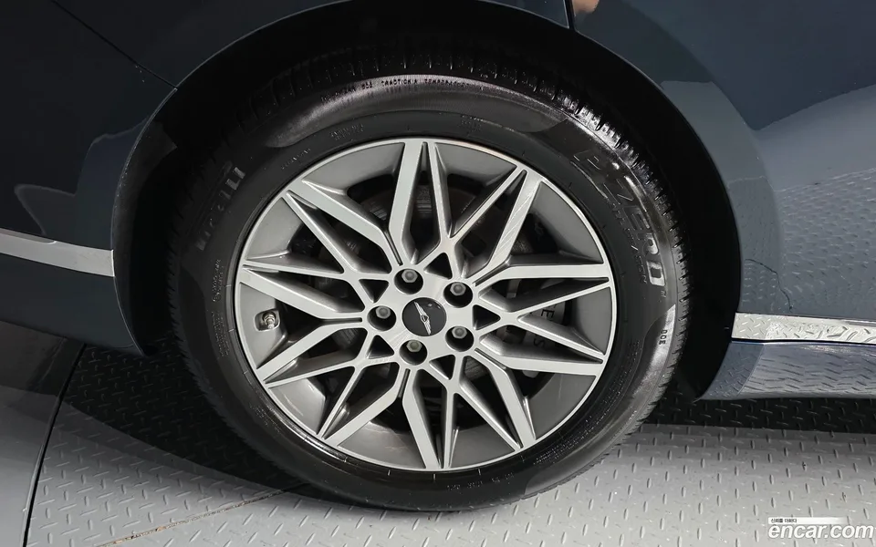 Genesis G80 2.5 AWD 2024 — thumbnail 2
