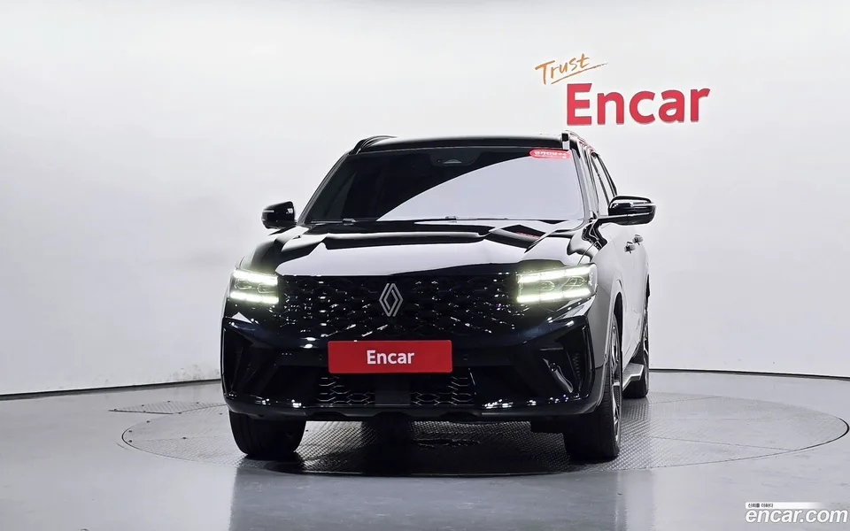 Renault Samsung Grand Koleos 1.5 E-TECH 2WD 2025 — миниатюра 3