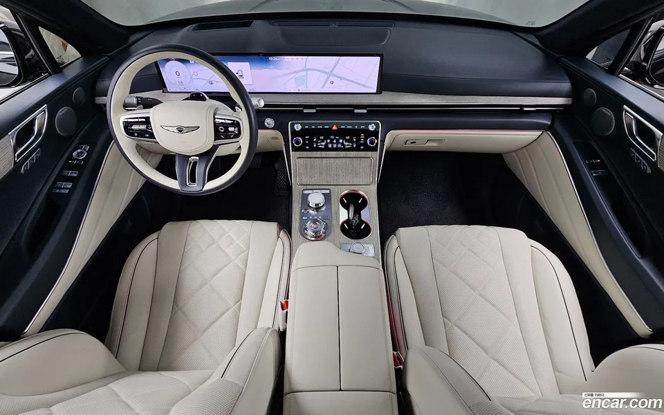 Genesis GV80 3.5T 2WD 2024 — photo 1, buy with delivery to Moscow