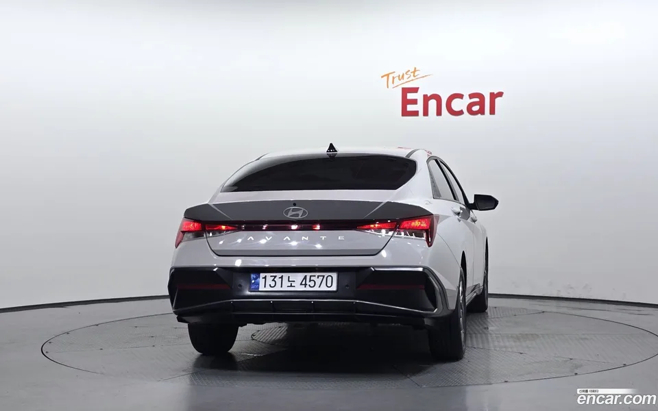 Hyundai Avante CN7 1.6 2023 — thumbnail 4