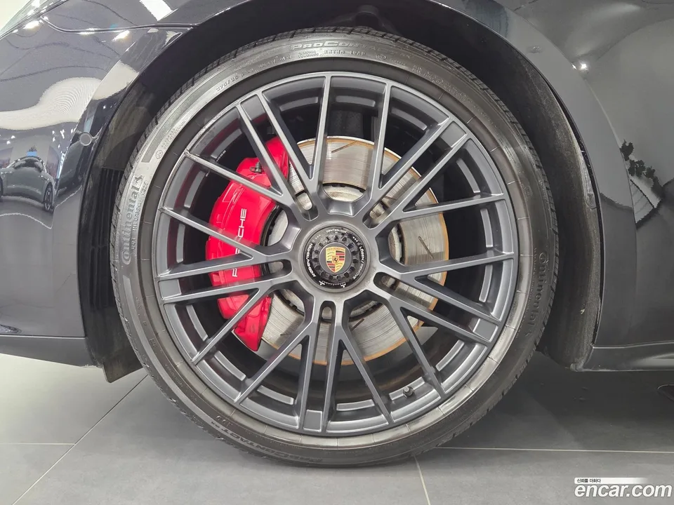 Porsche Panamera (976) 4.0 GTS 2025 — thumbnail 2