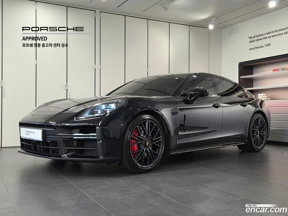 Porsche Panamera (976) 4.0 GTS 2025 — photo 1, buy with delivery to Moscow