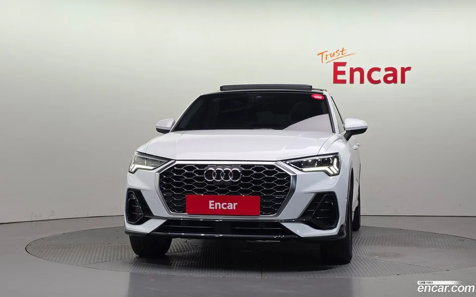 Audi Q3 35 TDI 2023 — thumbnail 3