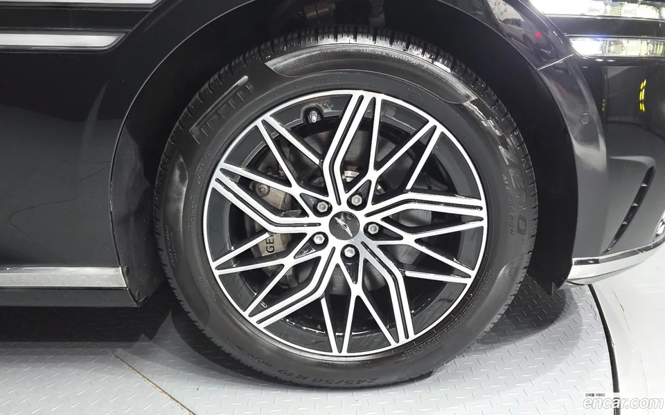 Genesis G90 3.5 AWD 2022 — thumbnail 2