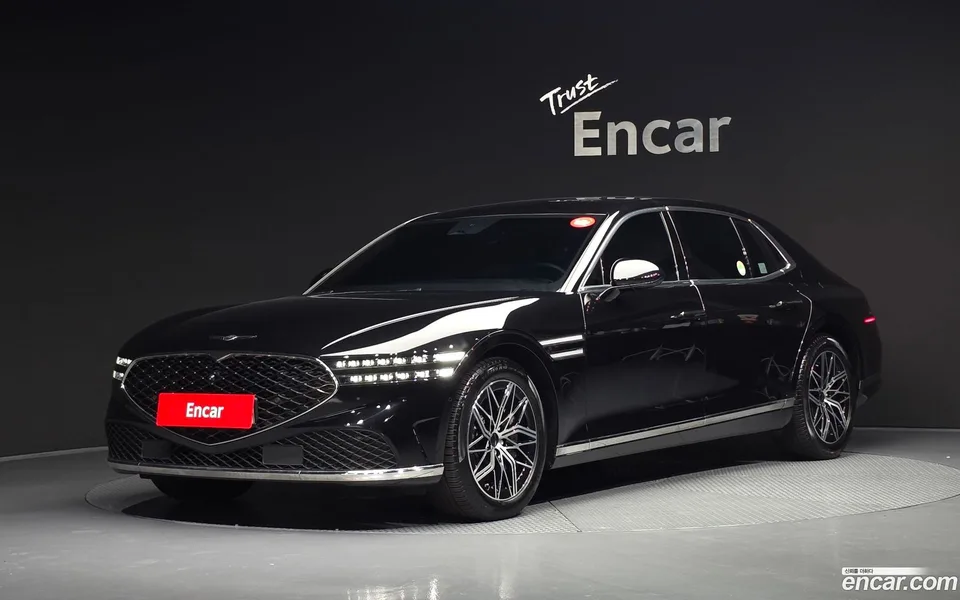 Genesis G90 3.5 AWD 2022 — photo 1, buy with delivery to Moscow