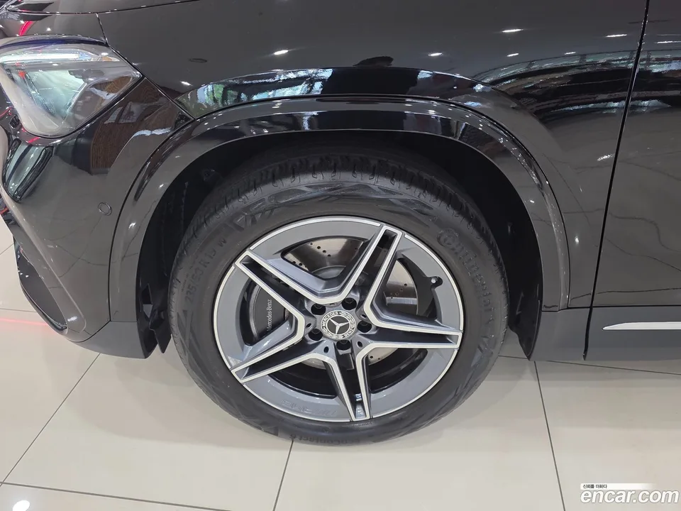 Mercedes-Benz GLA-Class GLA250 4MATIC 2025 — thumbnail 2