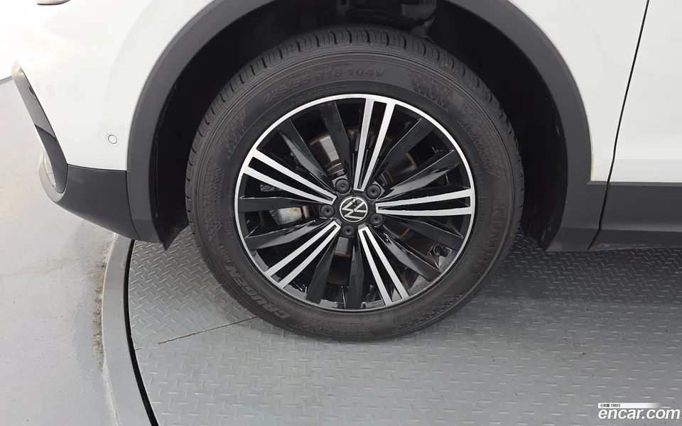 Volkswagen Tiguan 2.0 TDI 4 2022 — thumbnail 2