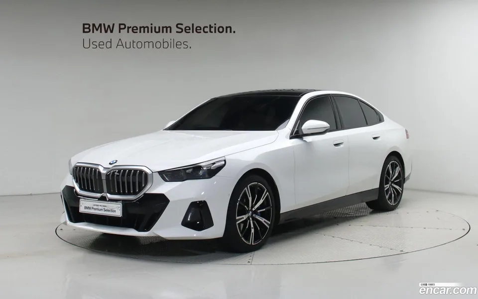 BMW 5 Series 2026