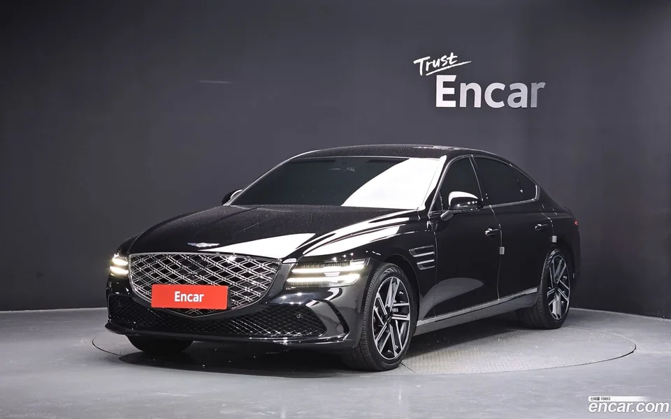 Genesis G80 2.5 AWD 2024 — photo 1, buy with delivery to Moscow