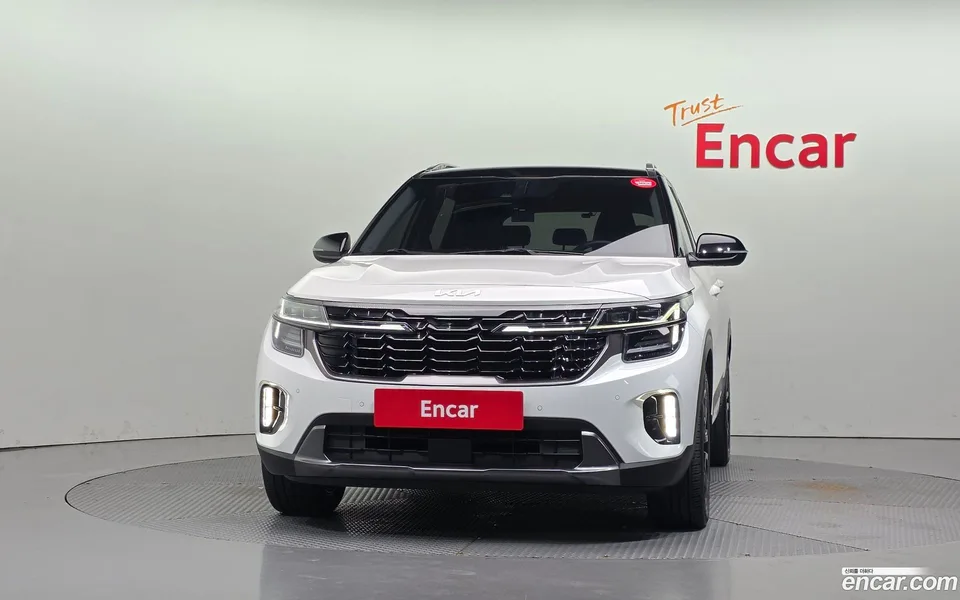 Kia Seltos 2.0 2WD 2022 — thumbnail 3