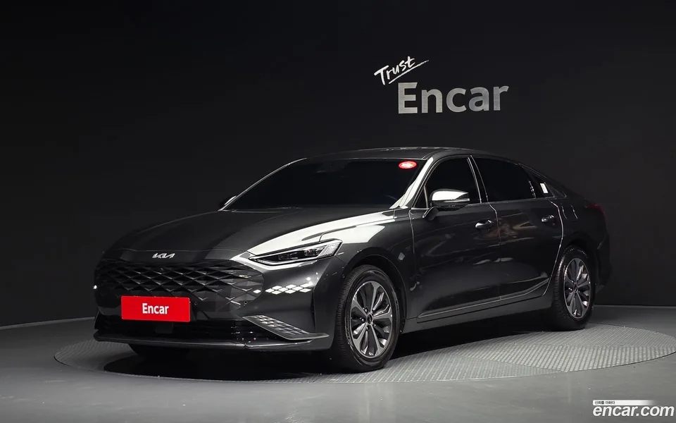 Kia K8 Hybrid 2023 — photo 1, buy with delivery to Moscow