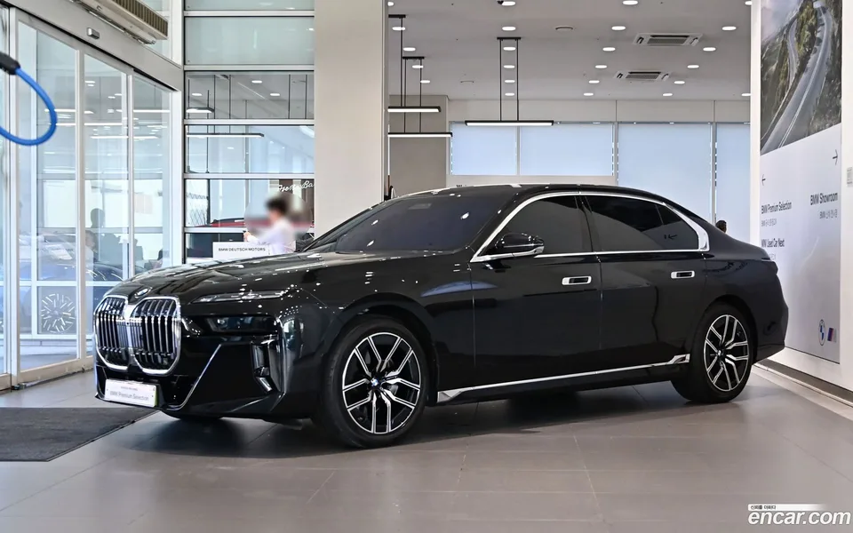 BMW 7 Series 740d xDrive M 2026 — фото 1, купить с доставкой в Москву