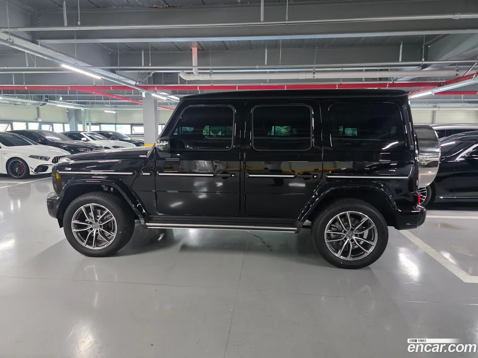 Mercedes-Benz G-Class G450d 2026 — thumbnail 4