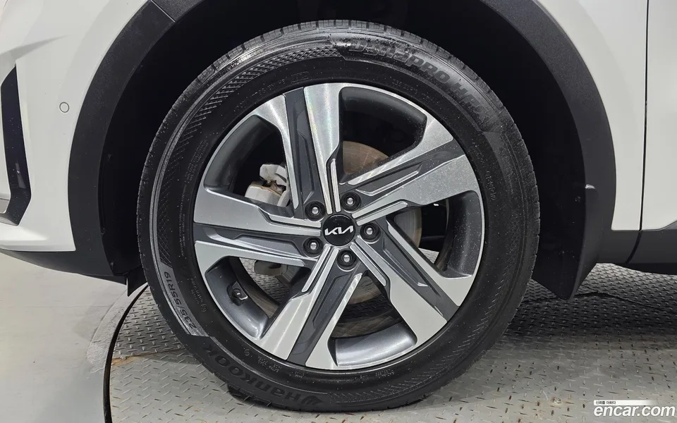 Kia Sorento HEV 1.6 2WD 2022 — thumbnail 2