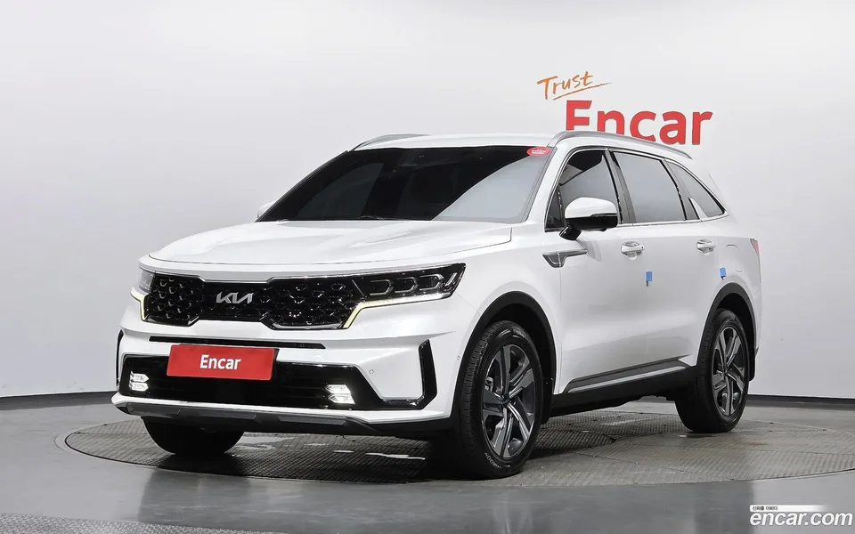 Kia Sorento HEV 1.6 2WD 2022 — photo 1, buy with delivery to Moscow